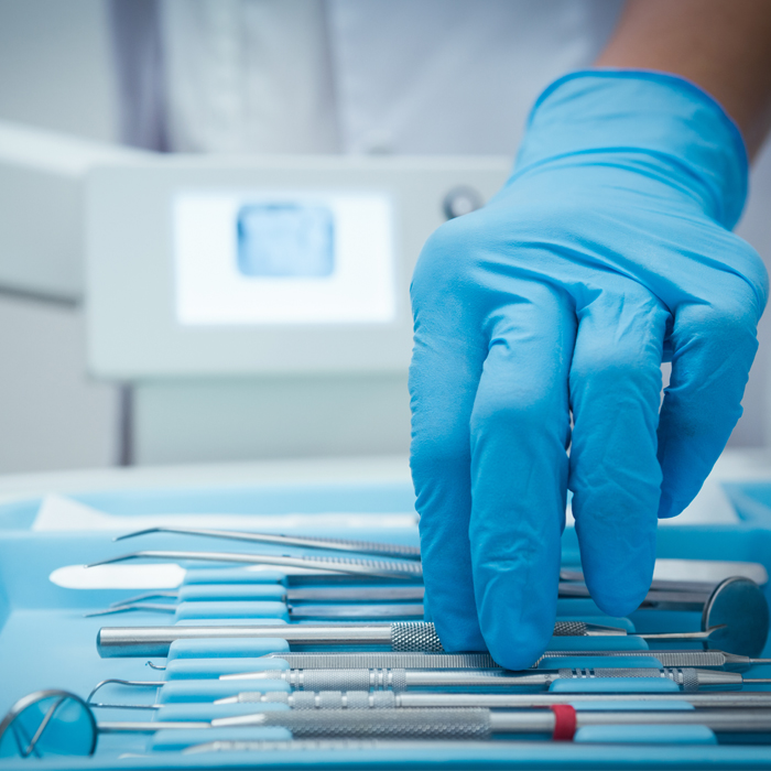 Evaluation of Clinical Skills: Can we improve Reliability and Validity using an Objective Structured Clinical Examination (OSCE)?